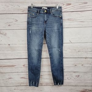 NWOT Zara Premium denim Ankle Crop distressed skinny jeans
